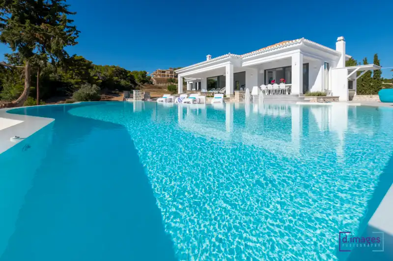 Φωτογράφιση Crown Jewel Villa Πορτο Χέλι, Πισίνα νο1