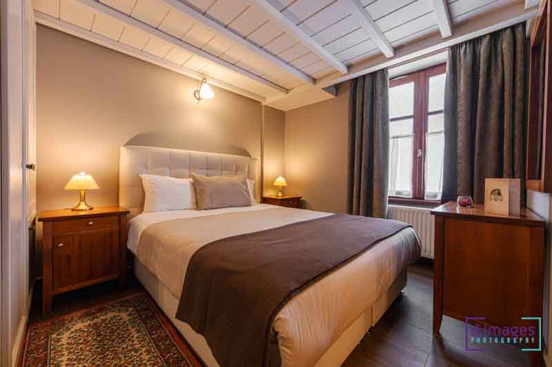 φωτογράφιση-κρεβατοκάμαρας-ξενοδοχείου-παραδοσιακού-στην-αράχωβα-νο-53