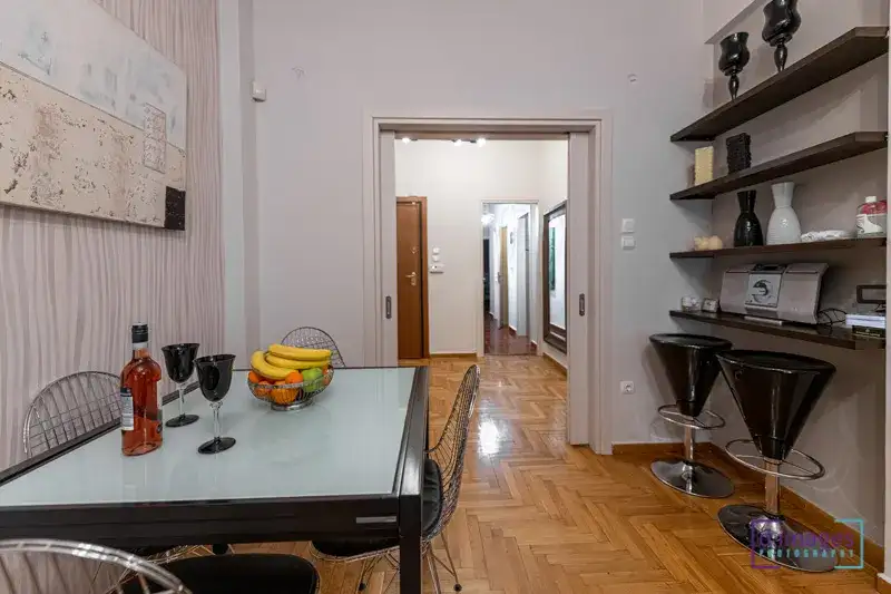 φωτογράφιση διαμέρισμα airbnb στο Κολωνάκι, Αλωπεκής νο 32